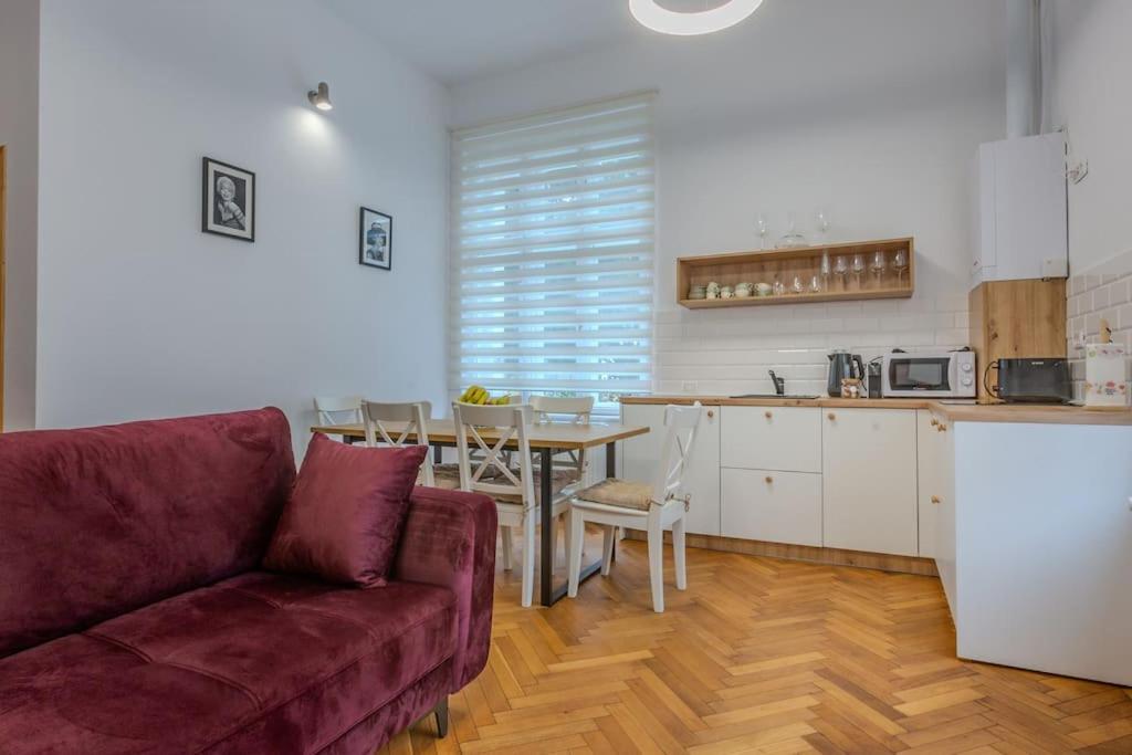 Gb4 By Rentable Braşov Exterior foto